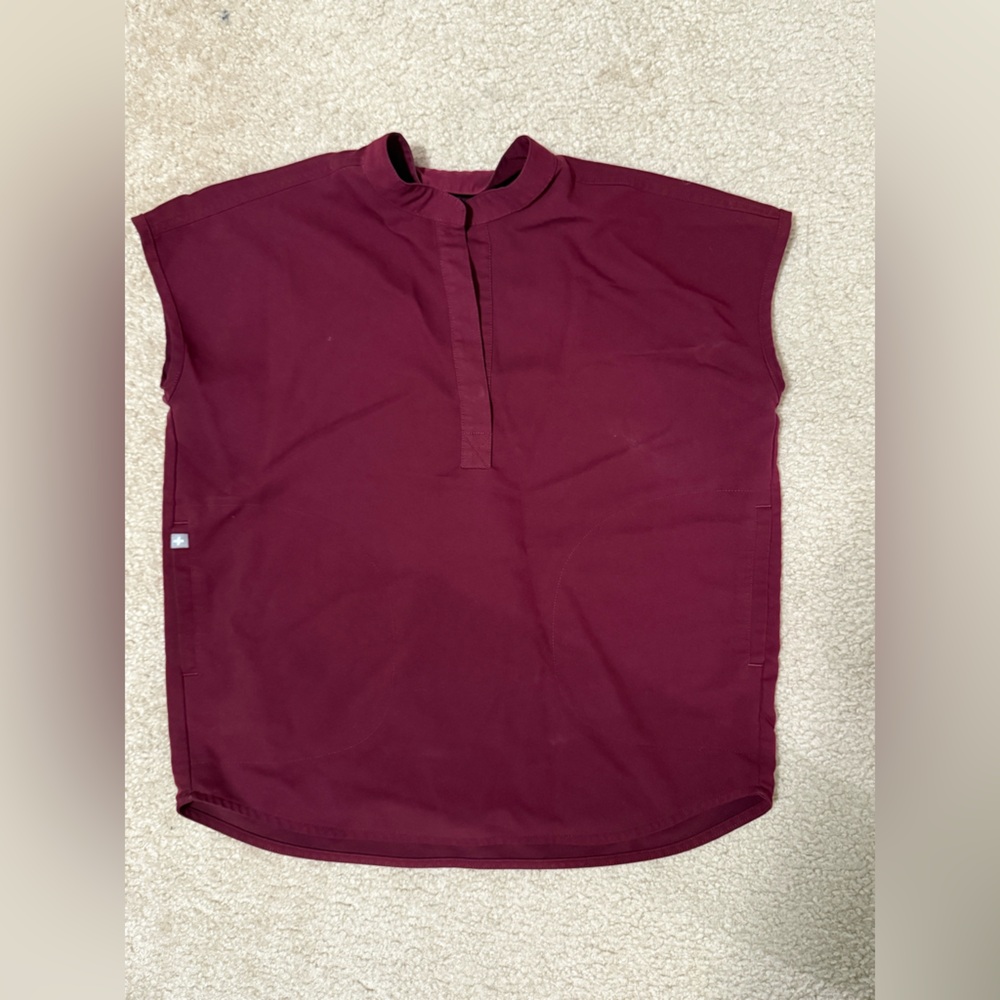 Figs women's Burgundy Rafaela- Mandarin Collar Scrub Top - XXS